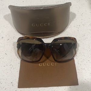 Gucci glasses